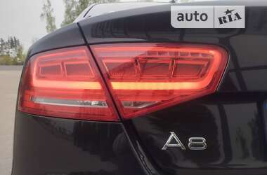 Седан Audi A8 2012 в Ковелі
