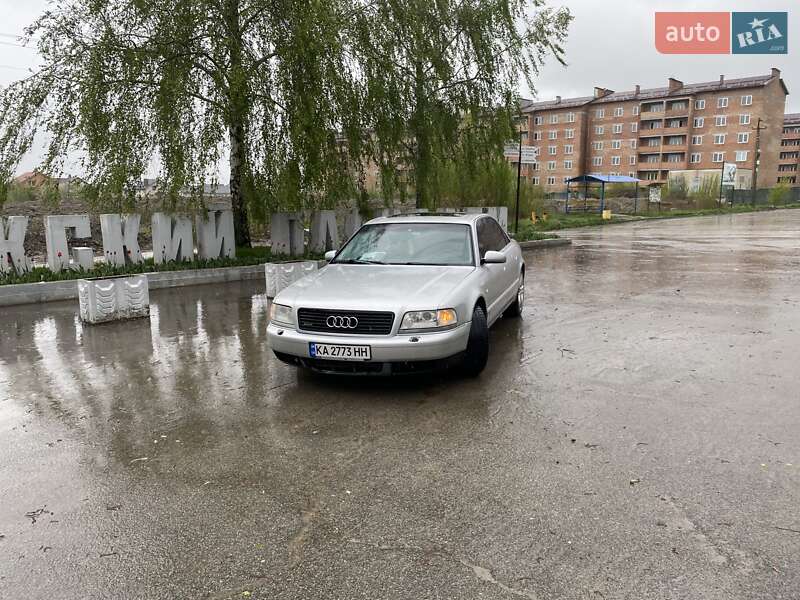 Седан Audi A8 1996 в Києві фото Седан Audi A8 1996 в Києві