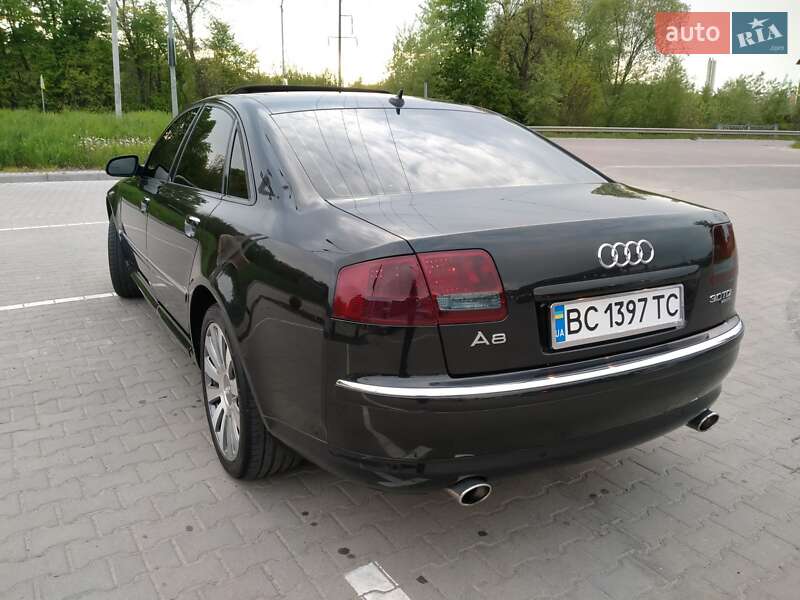 Седан Audi A8 2004 в Львові