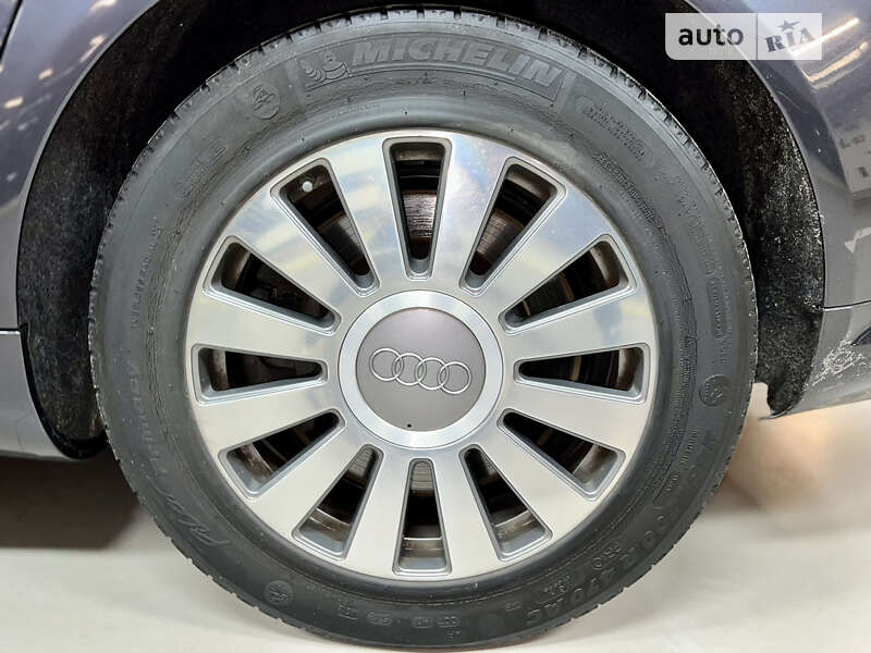 Седан Audi A8 2006 в Києві