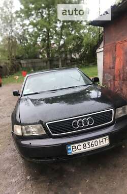 Седан Audi A8 1998 в Львові