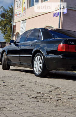 Седан Audi A8 1995 в Ужгороді