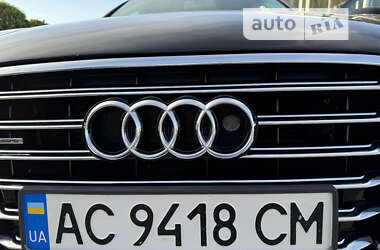 Седан Audi A8 2010 в Луцке