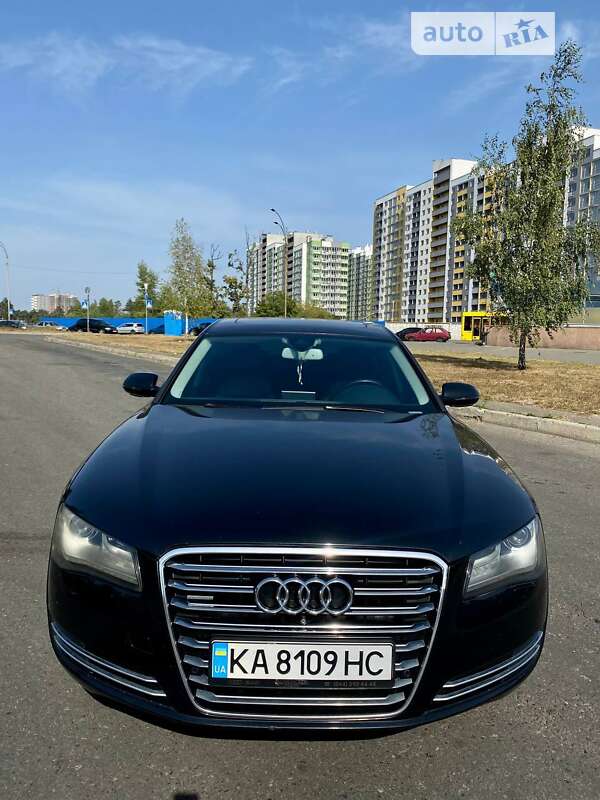 Audi A8 2012