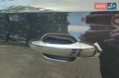 Седан Audi A8 2013 в Ужгороде