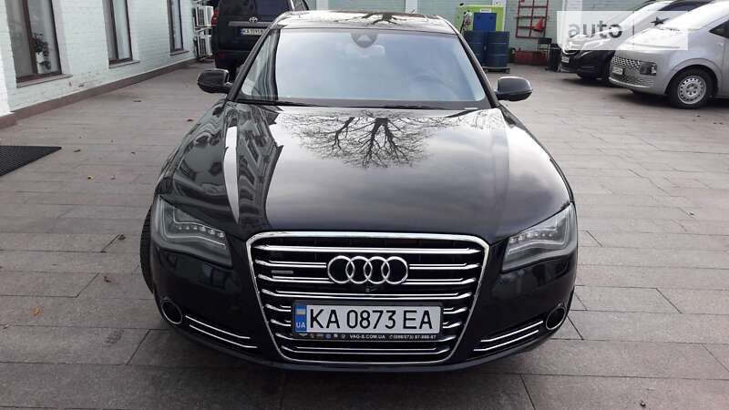 Седан Audi A8 2013 в Киеве