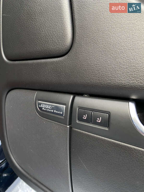 Седан Audi A8 2009 в Звягеле