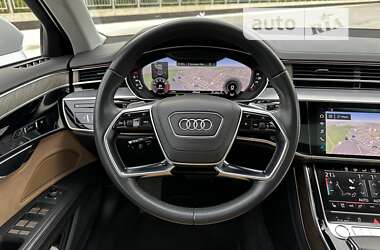 Седан Audi A8 2018 в Києві