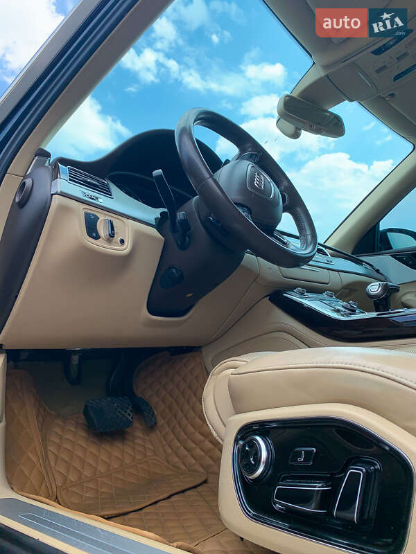 Седан Audi A8 2014 в Днепре фото 31 Седан Audi A8 2014 в Днепре