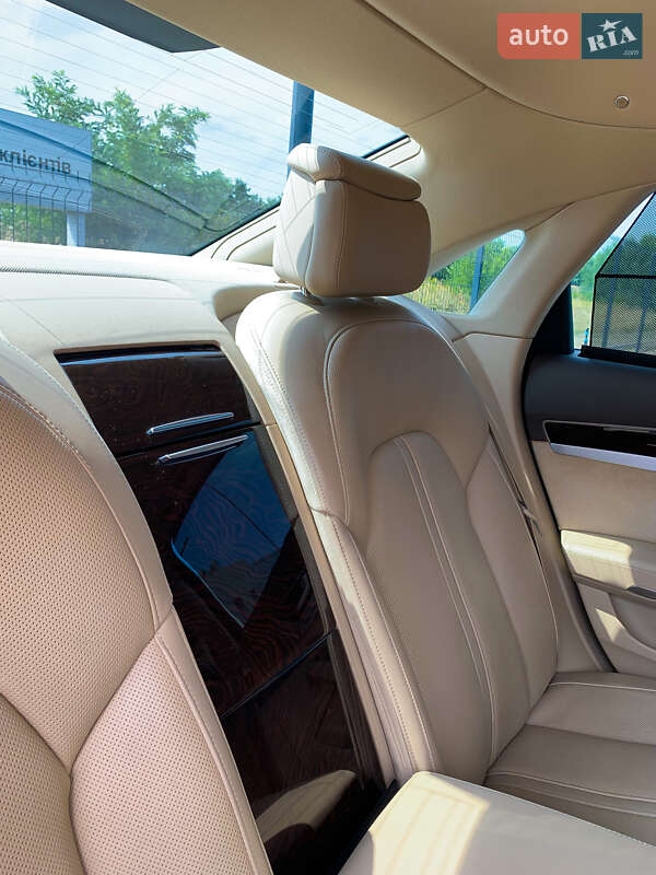 Седан Audi A8 2014 в Днепре фото 47 Седан Audi A8 2014 в Днепре