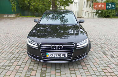 Седан Audi A8 2017 в Залещиках