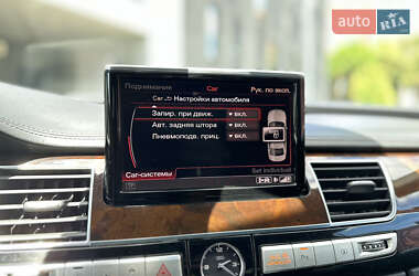 Седан Audi A8 2015 в 