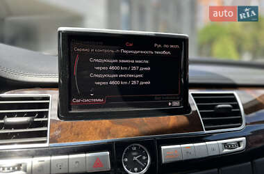 Седан Audi A8 2015 в 