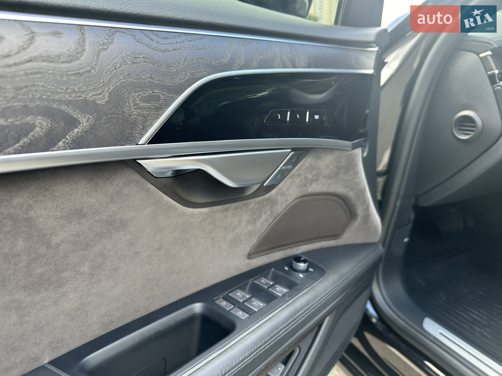 2021 Audi A8 - мініатюра 25