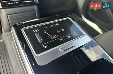 Седан Audi A8 2021 в Києві фото 23 Седан Audi A8 2021 в Києві
