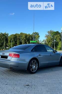 Седан Audi A8 2011 в Виннице