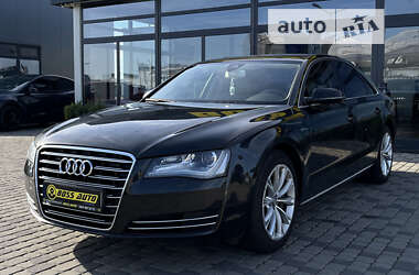 Седан Audi A8 2013 в Мукачевому