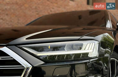 Седан Audi A8 2020 в Львові