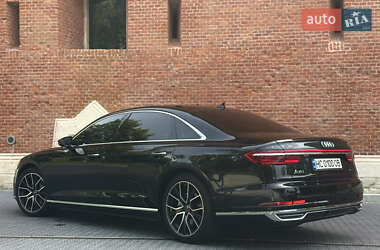 Седан Audi A8 2020 в Львові