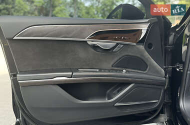 Седан Audi A8 2020 в 