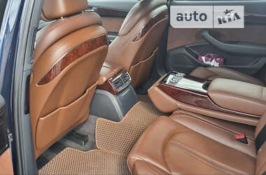 Седан Audi A8 2014 в Житомире