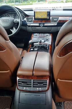 Седан Audi A8 2014 в Житомире