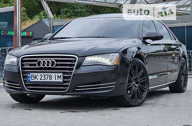 Седан Audi A8 2012 в Рівному