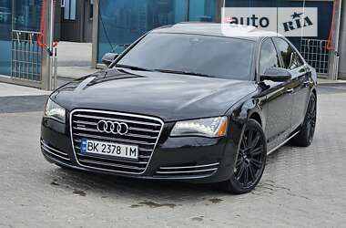 Седан Audi A8 2012 в Ровно