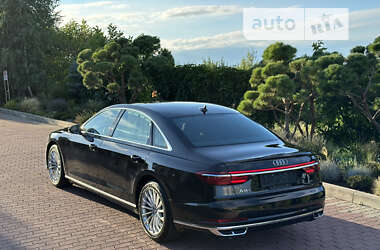 Седан Audi A8 2018 в Чернівцях Седан Audi A8 2018 в Чернівцях