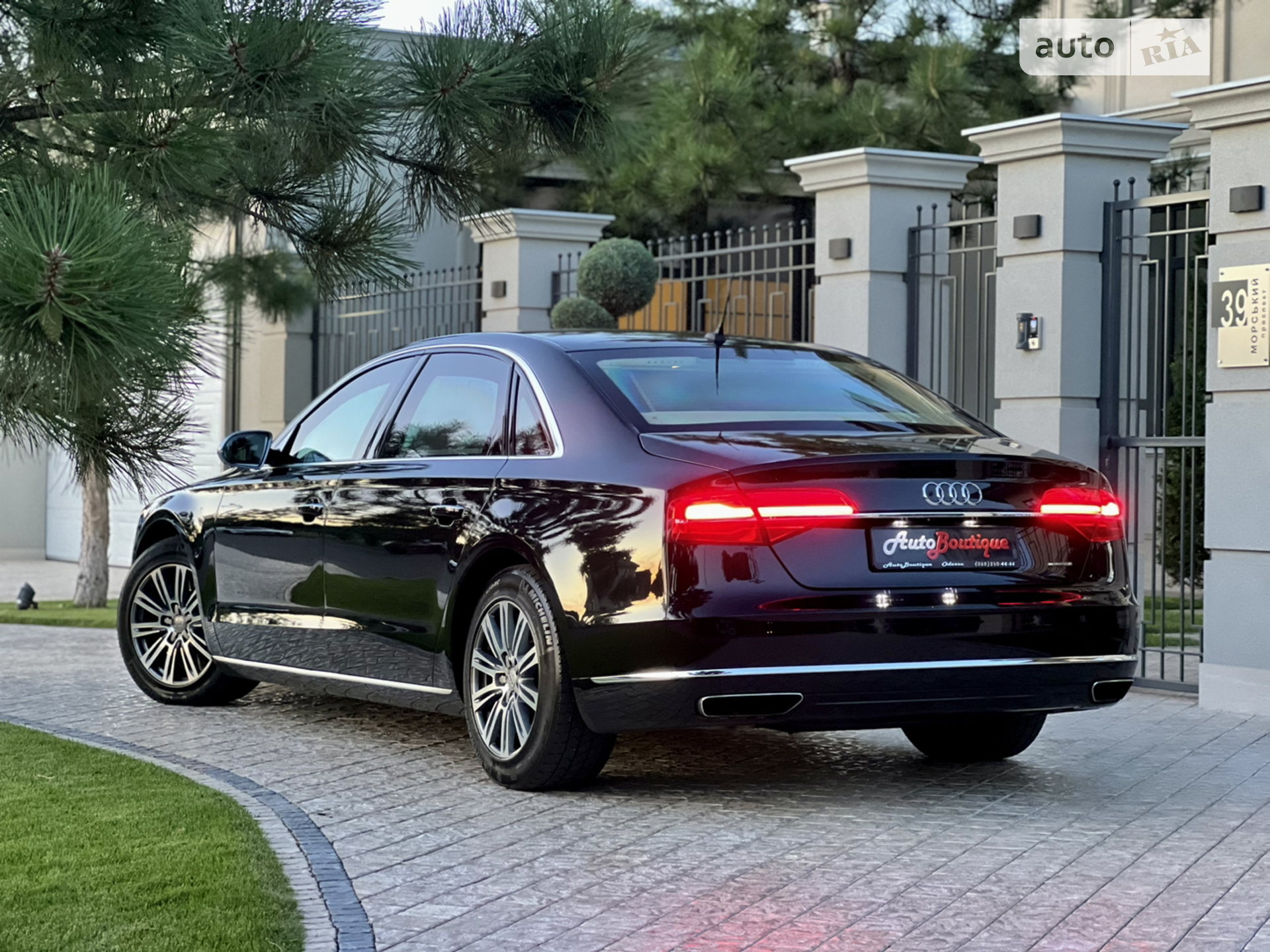 2015 Audi A8 - мініатюра 9