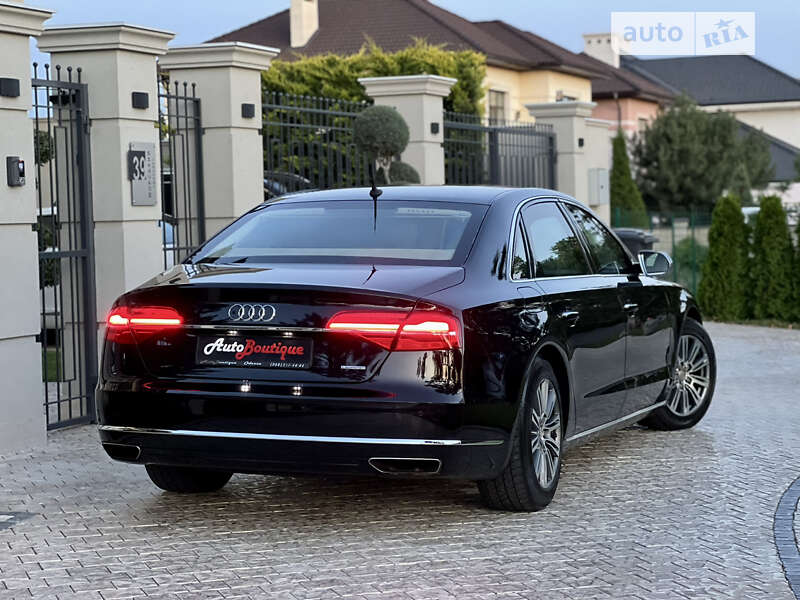 Седан Audi A8 2015 в Одессе
