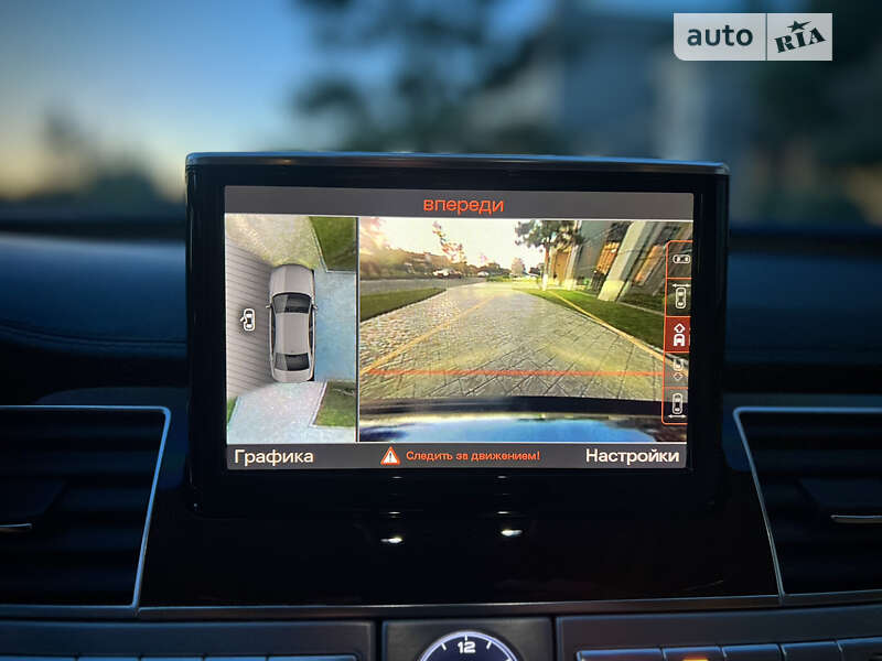 Седан Audi A8 2015 в Одессе