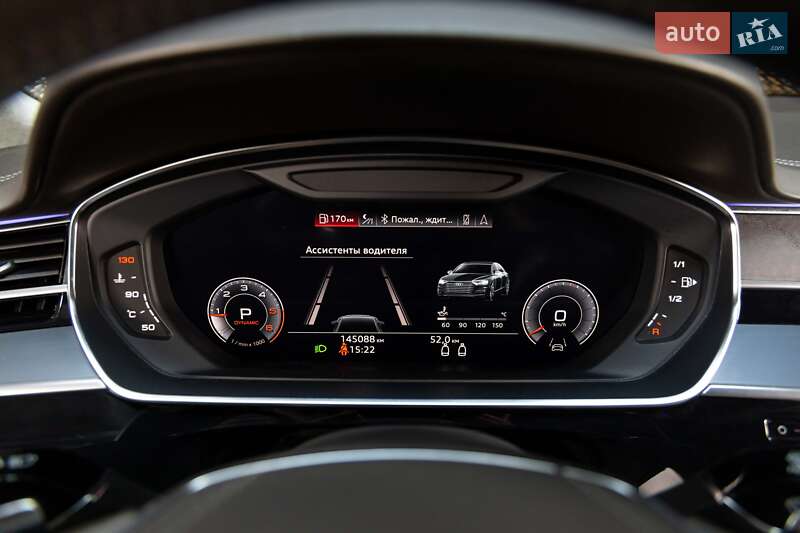 Седан Audi A8 2018 в Луцке
