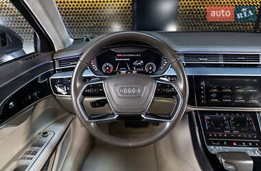 Седан Audi A8 2018 в 