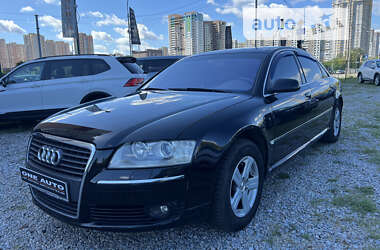 Седан Audi A8 2006 в Киеве