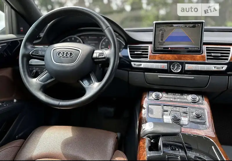 Audi A8 2013