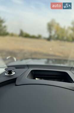 Седан Audi A8 2015 в 