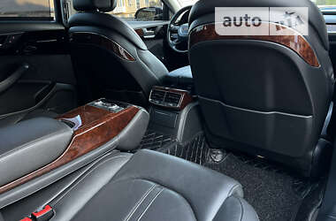 Седан Audi A8 2013 в Бердичеве