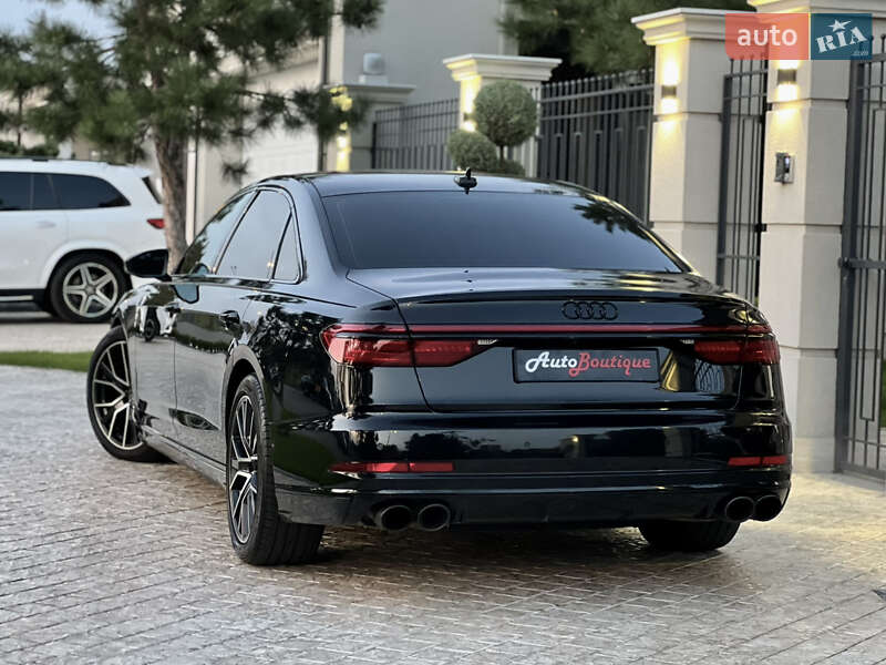 Седан Audi A8 2020 в Одессе