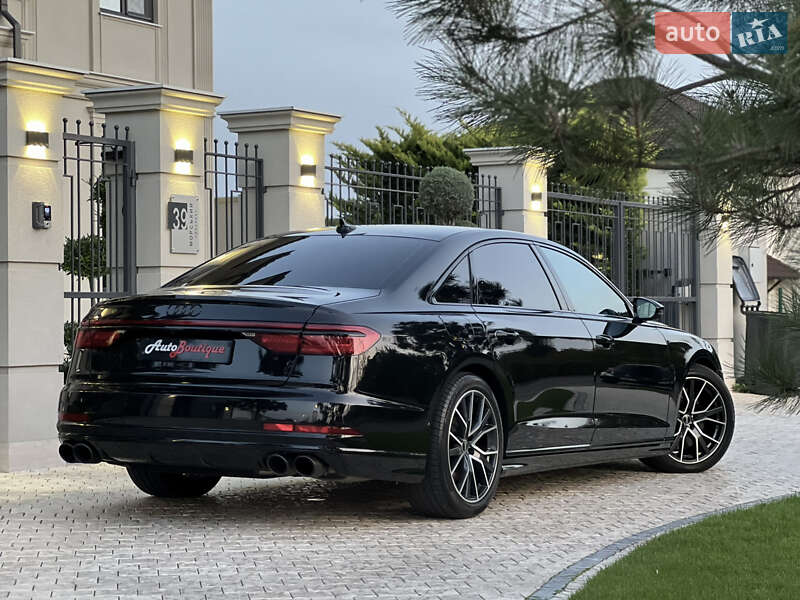 Седан Audi A8 2020 в Одессе