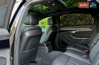 Седан Audi A8 2020 в 