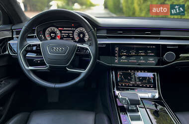 Седан Audi A8 2020 в 