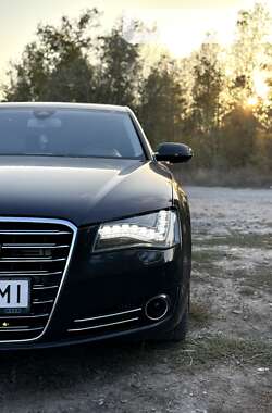 Седан Audi A8 2011 в Києві