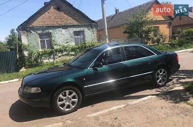 Седан Audi A8 1996 в 