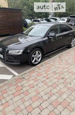 Седан Audi A8 2015 в Киеве