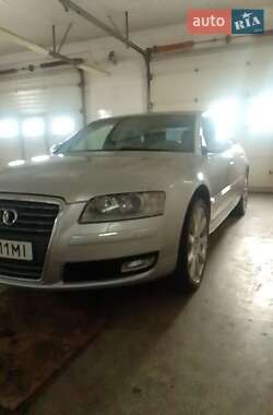 Седан Audi A8 2007 в Макарові