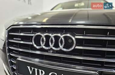 Седан Audi A8 2015 в Киеве