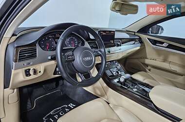 Седан Audi A8 2015 в Киеве