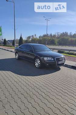 Седан Audi A8 2006 в Києві