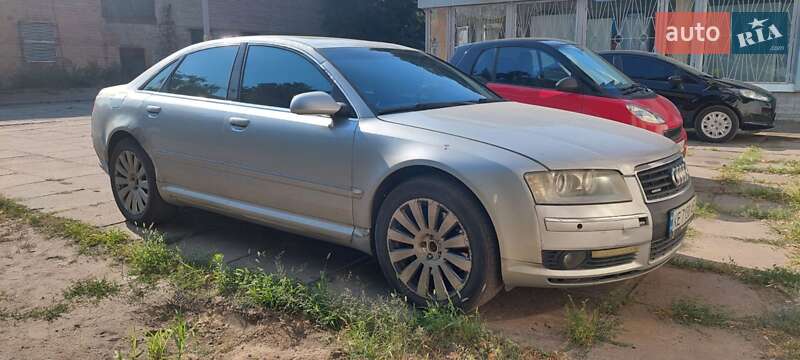 Седан Audi A8 2003 в Дніпрі